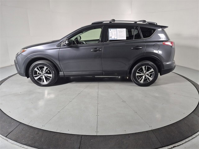 Used 2017 Toyota RAV4 XLE image 2