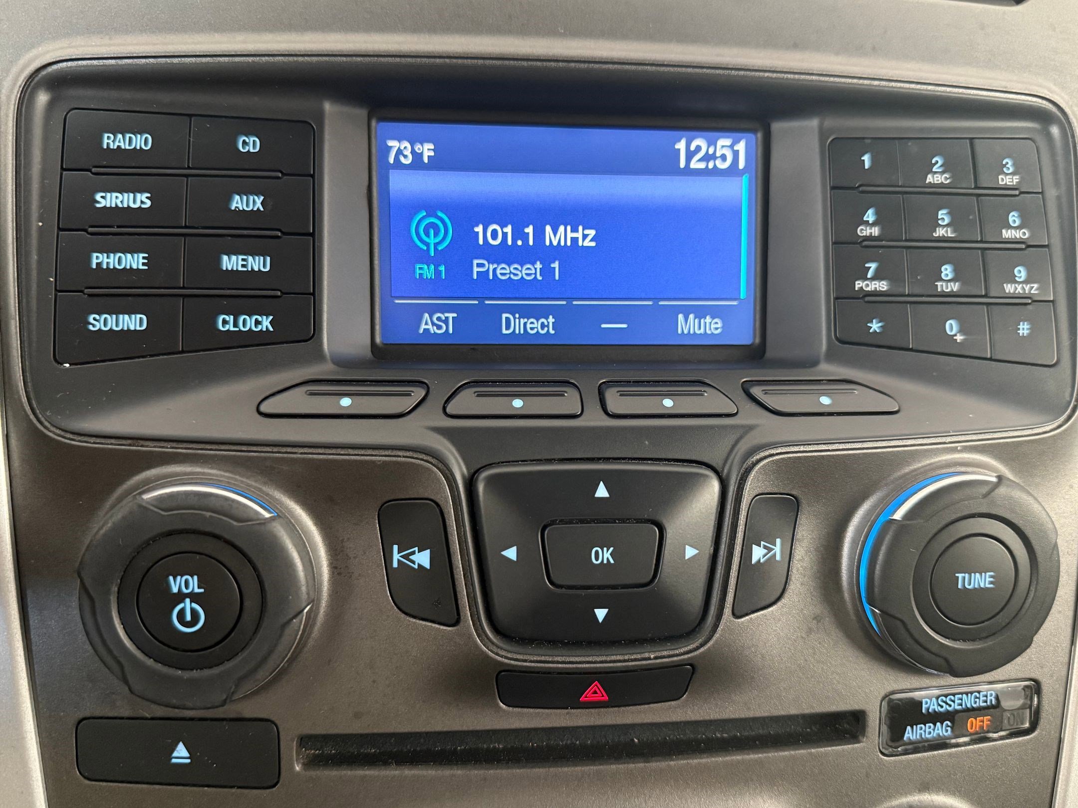 Used 2015 Ford Explorer FWD image 32