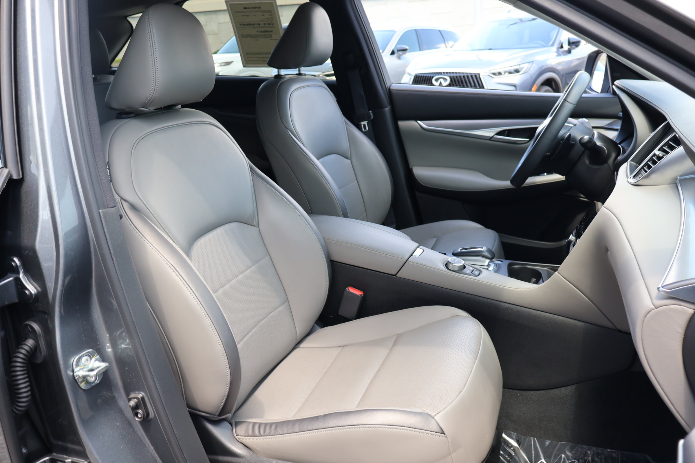 Certified 2023 INFINITI QX50 Luxe FWD image 21