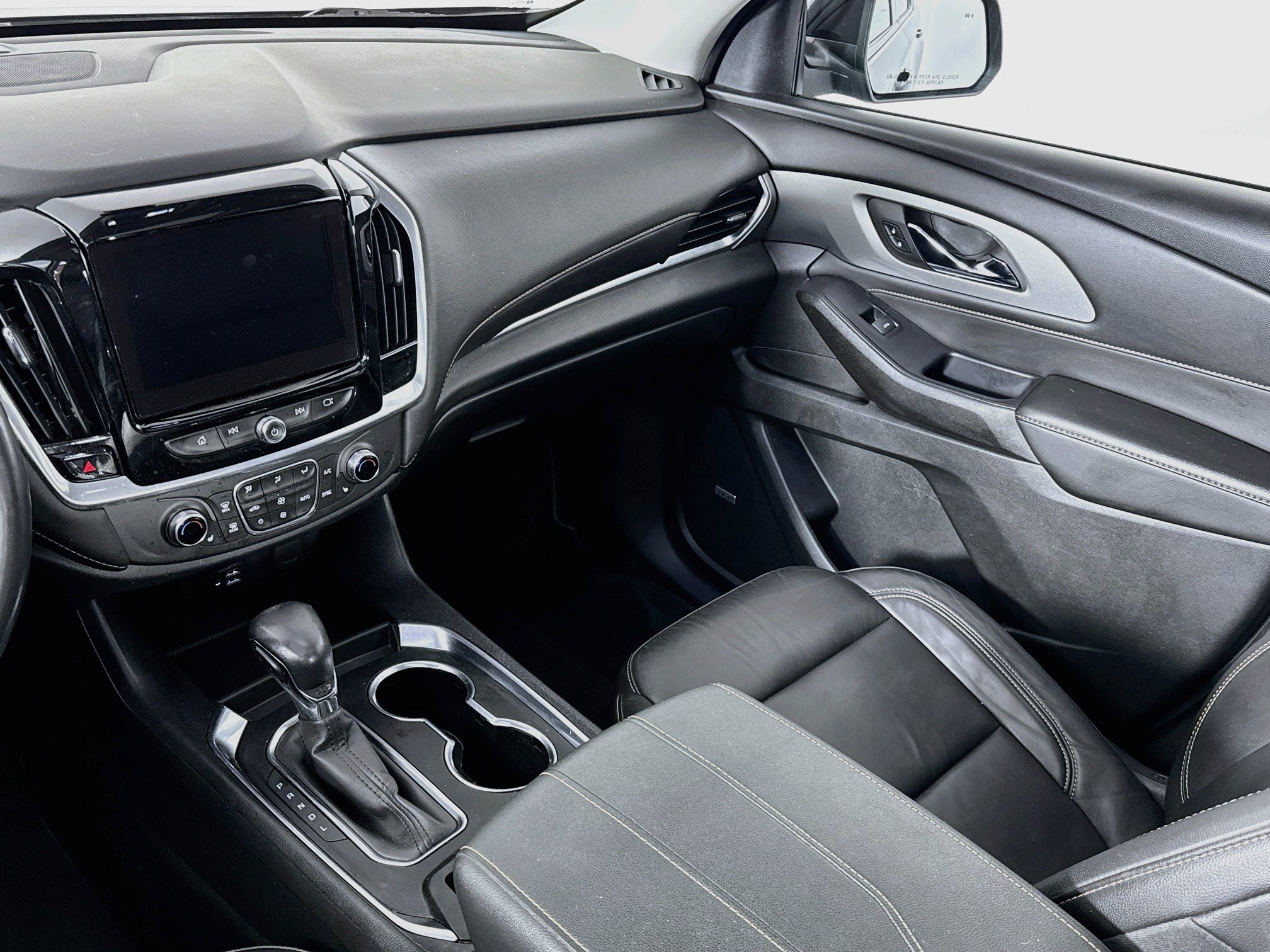 Used 2021 Chevrolet Traverse RS AWD/4WD image 25