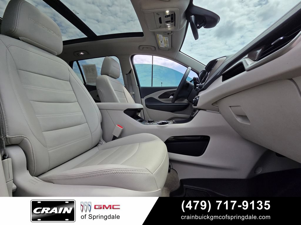 Used 2024 GMC Terrain Denali w/ Denali Premium Package AWD/4WD image 30