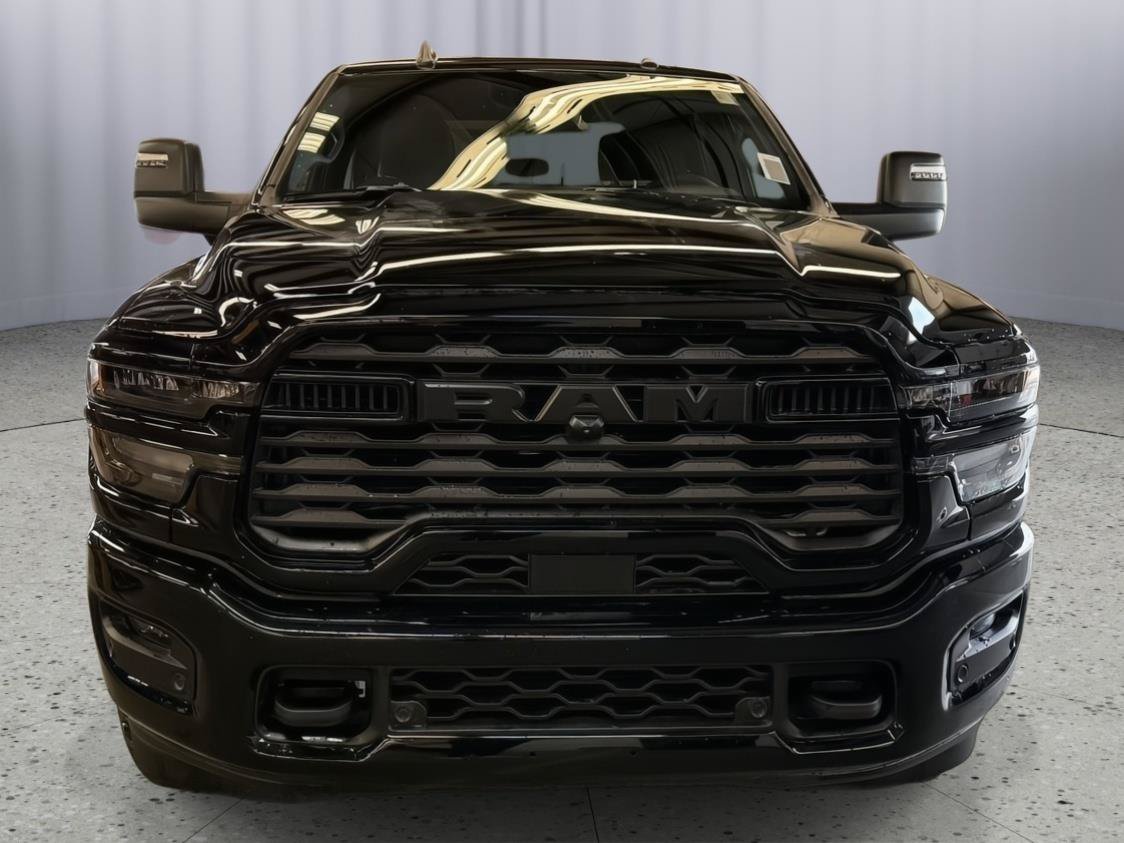 New 2026 RAM 2500 Big Horn AWD/4WD image 9