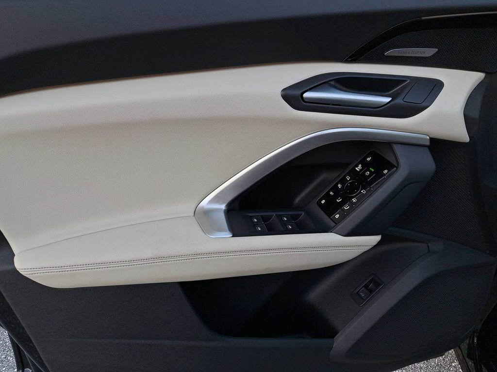 New 2025 Audi Q5 Prestige image 20