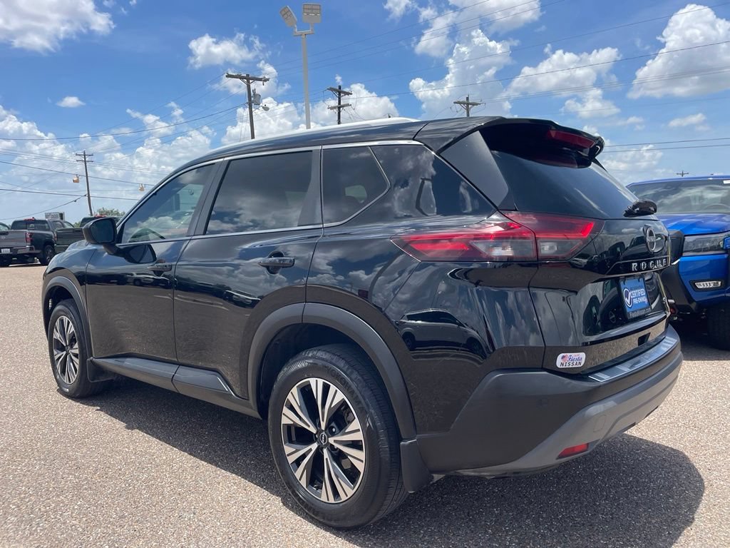 Certified 2023 Nissan Rogue SV w/ SV Premium B Package FWD image 5