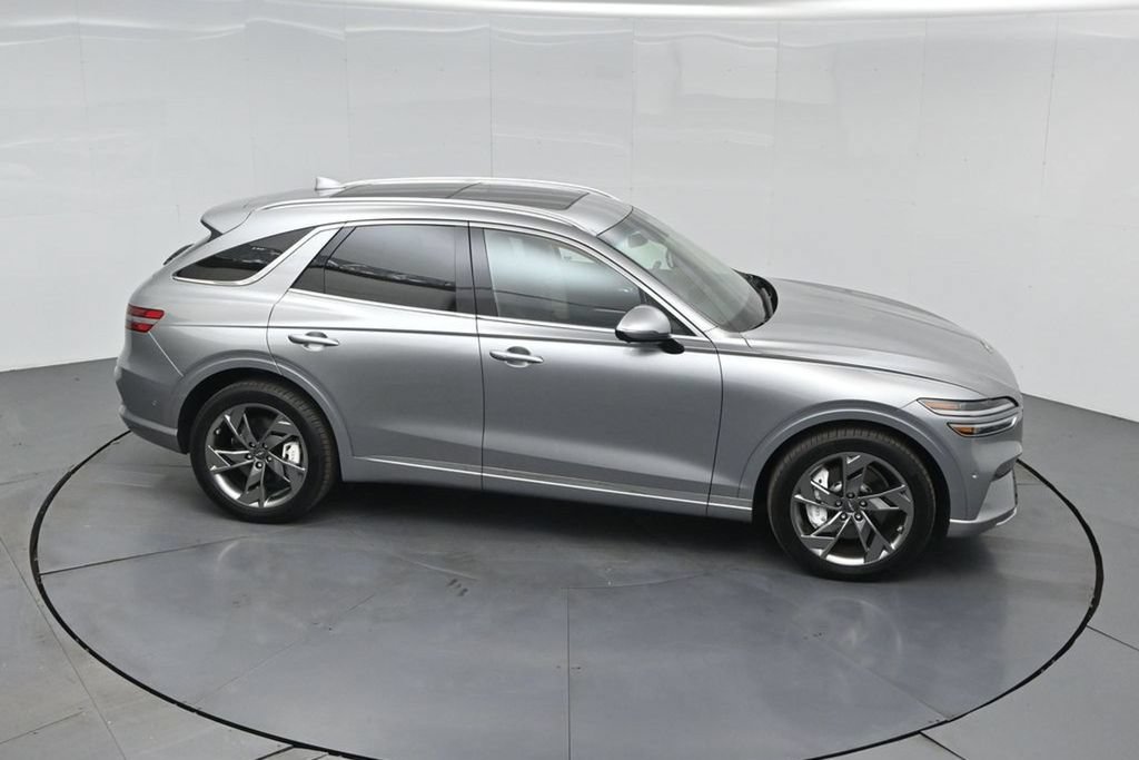 Used 2025 Genesis Electrified GV70 w/ Prestige Package AWD/4WD image 59