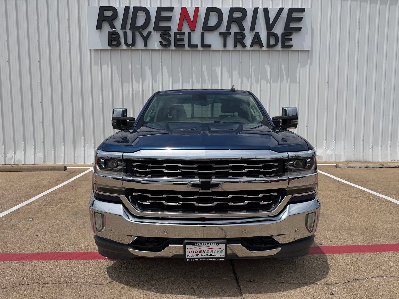 Used 2017 Chevrolet Silverado 1500 LTZ w/ Sport Package AWD/4WD image 10