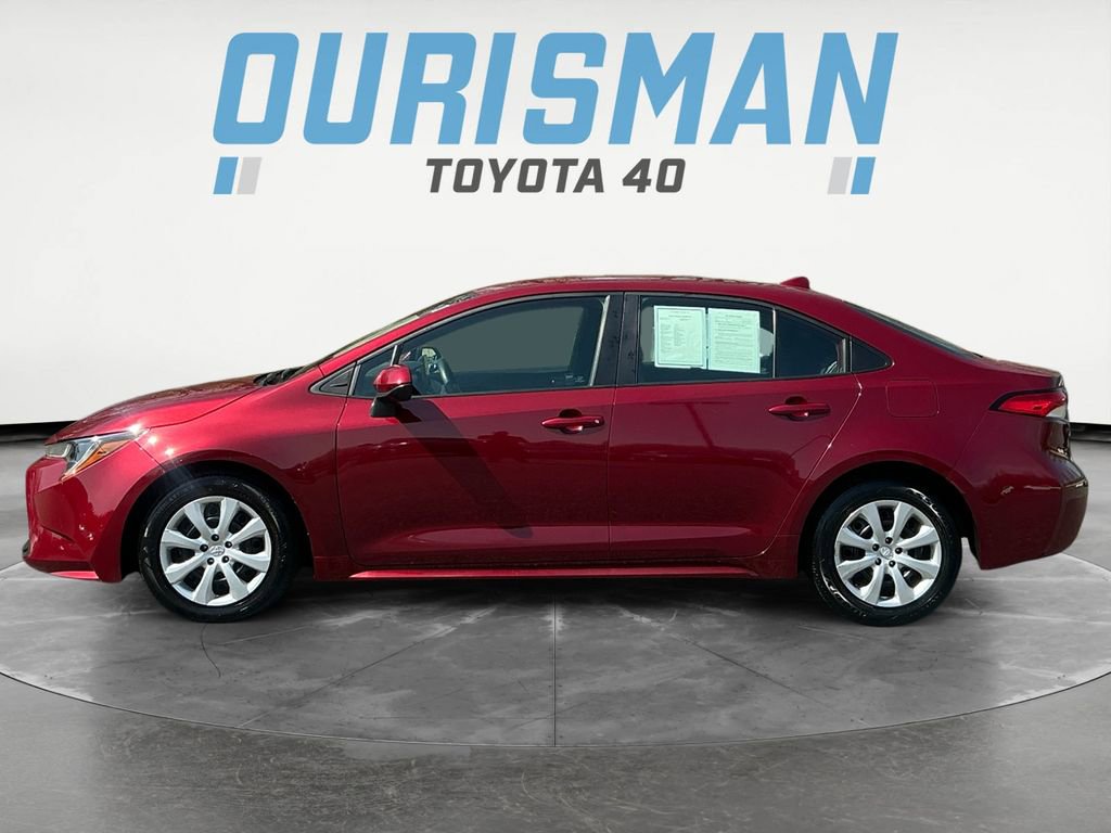 Used 2023 Toyota Corolla LE FWD image 4