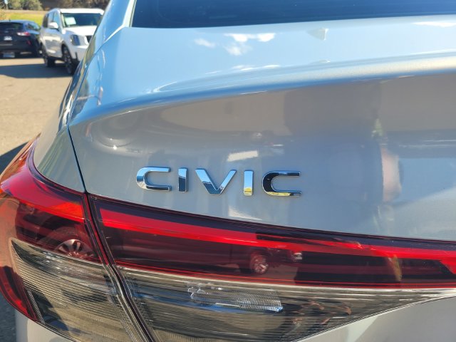Used 2023 Honda Civic Touring image 7
