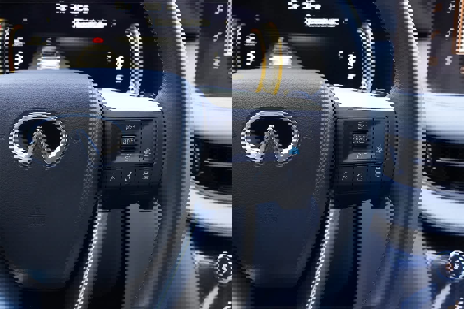 New 2026 INFINITI QX60 Luxe image 11