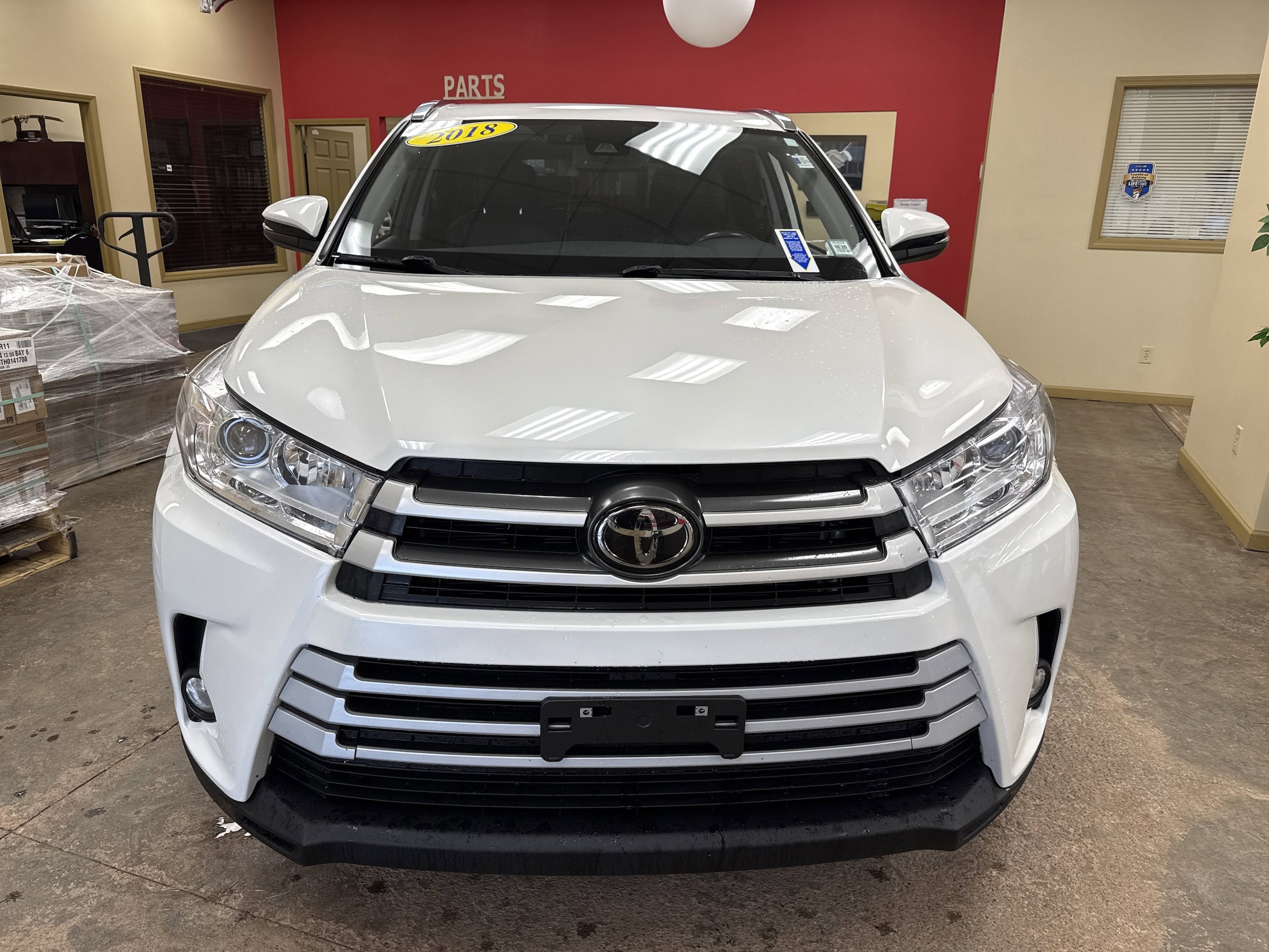 Used 2018 Toyota Highlander XLE AWD/4WD video 2