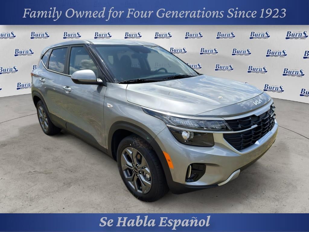 New 2026 Kia Seltos LX FWD image 1