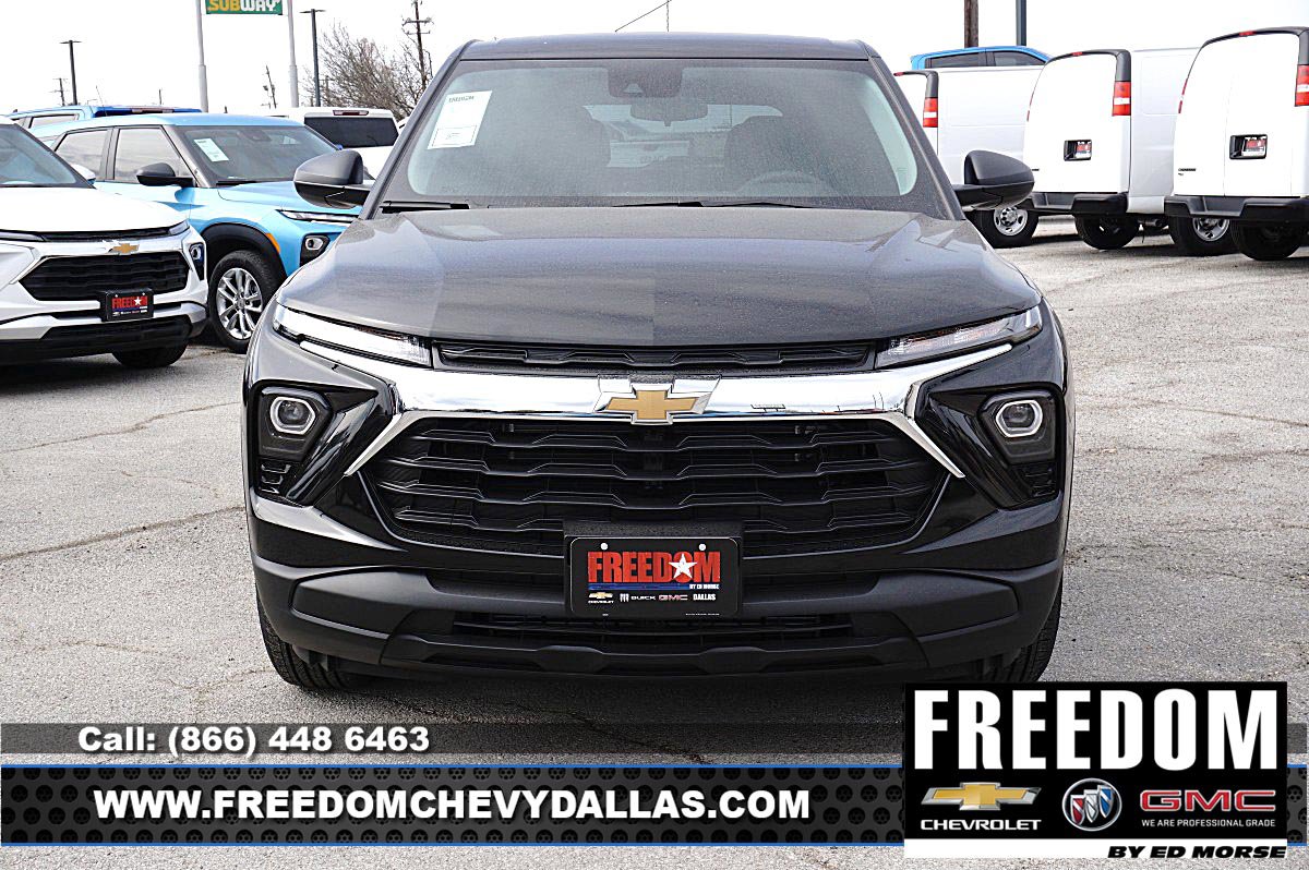 New 2026 Chevrolet TrailBlazer LS w/ LS Convenience Package FWD image 2