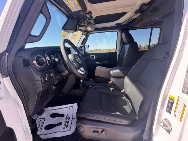 New 2027 Jeep Wrangler Unlimited Sahara AWD/4WD image 21