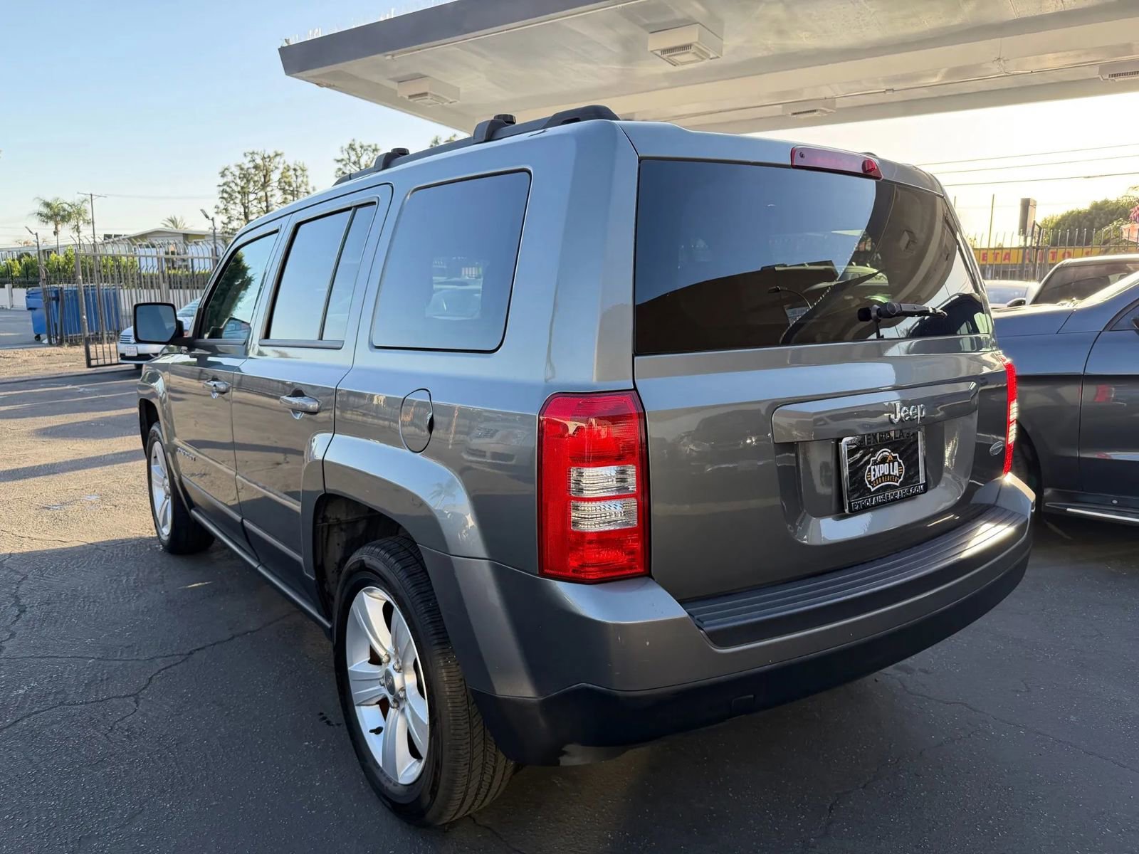 Used 2014 Jeep Patriot Latitude image 19