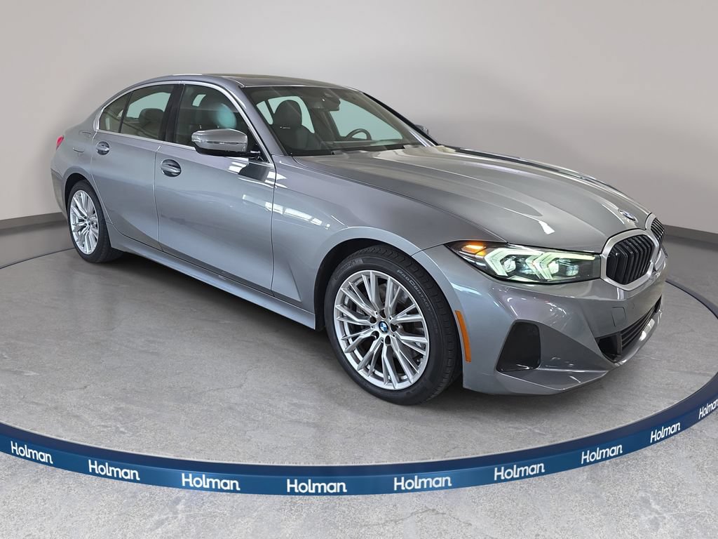 Used 2024 BMW 330i Sedan w/ Convenience Package RWD image 4