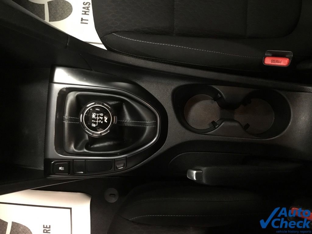 Used 2019 Hyundai Veloster N N w/ Performance Package image 39