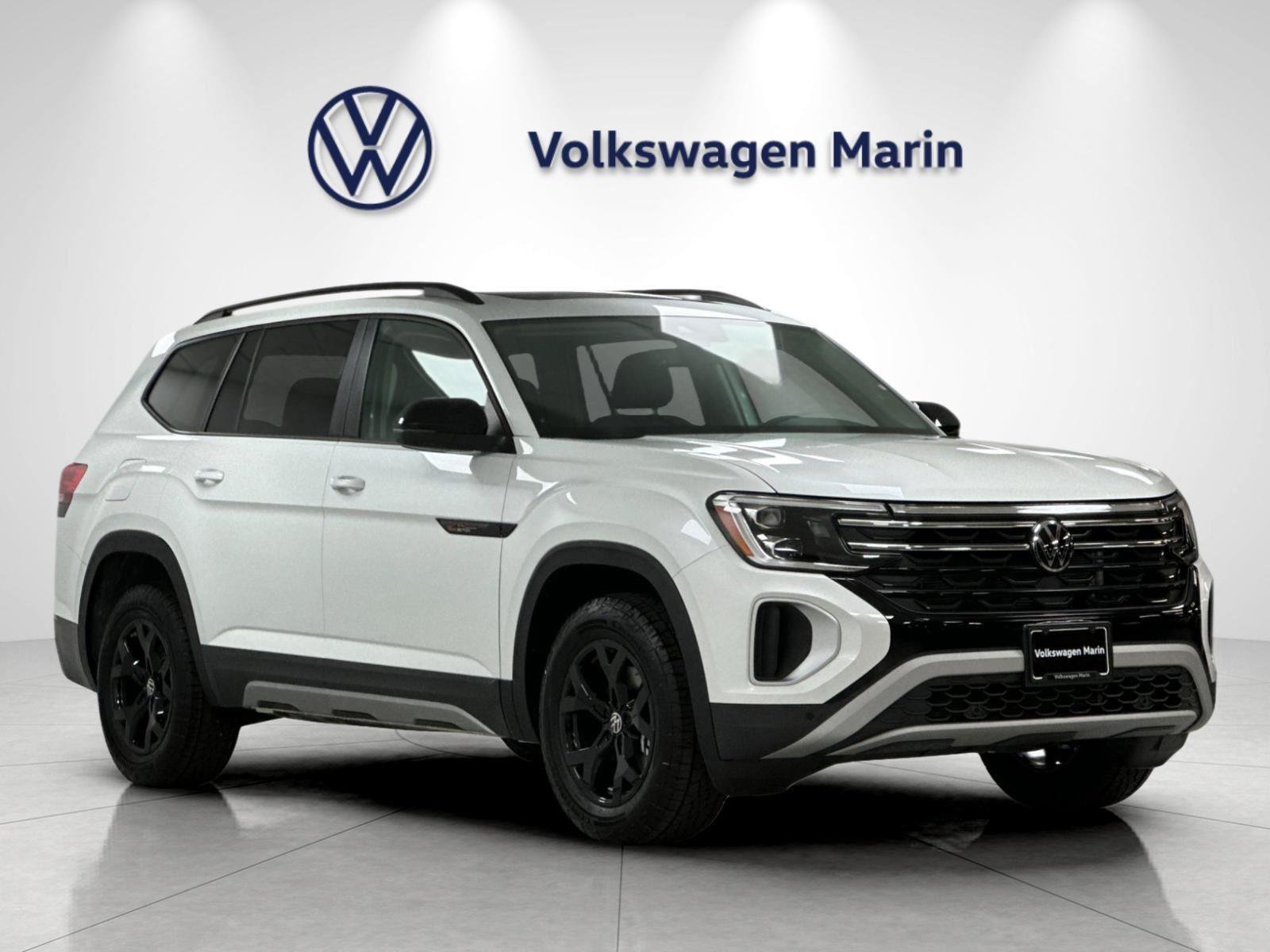 New 2026 Volkswagen Atlas Peak Edition AWD/4WD image 7