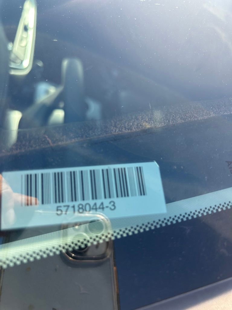 Used 2025 Chevrolet Blazer LT image 2