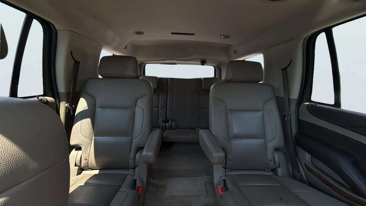 Used 2018 Chevrolet Tahoe Premier AWD/4WD image 19