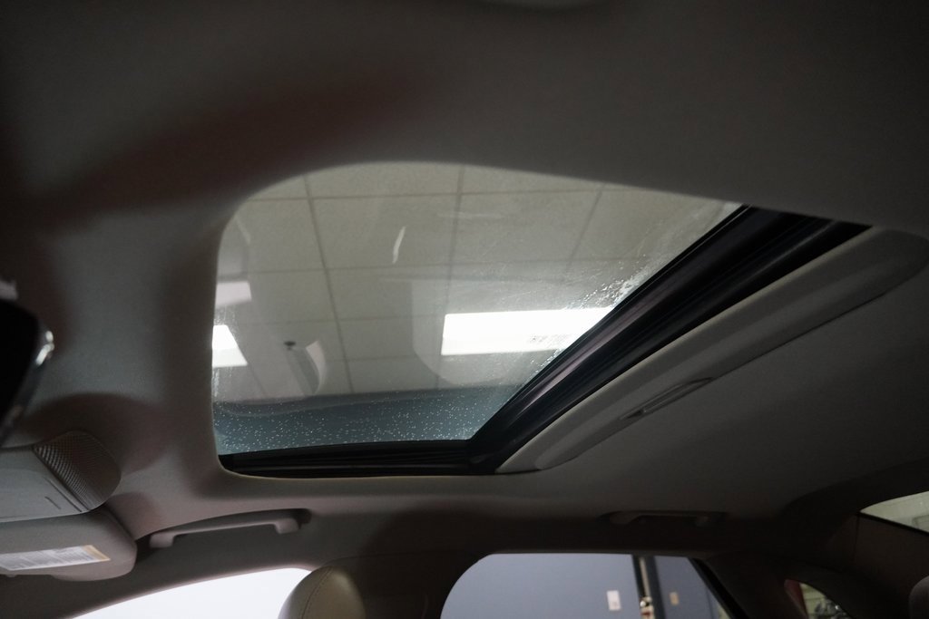 Used 2017 Lincoln MKZ Reserve w/ Climate Package image 3