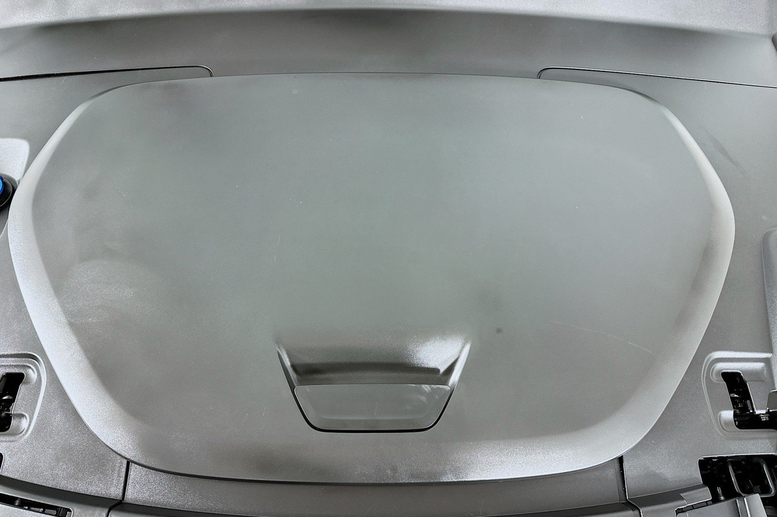 Used 2023 Volvo C40 P8 Recharge Ultimate AWD/4WD image 13