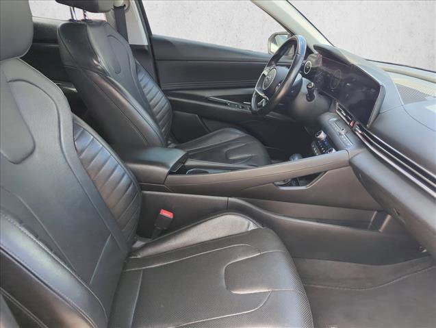 Used 2022 Hyundai Elantra Limited w/ Cargo Package FWD image 26