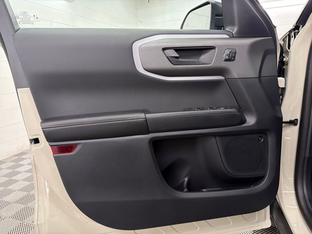 New 2025 Ford Bronco Sport Outer Banks w/ Outer Banks Tech Package+ image 16