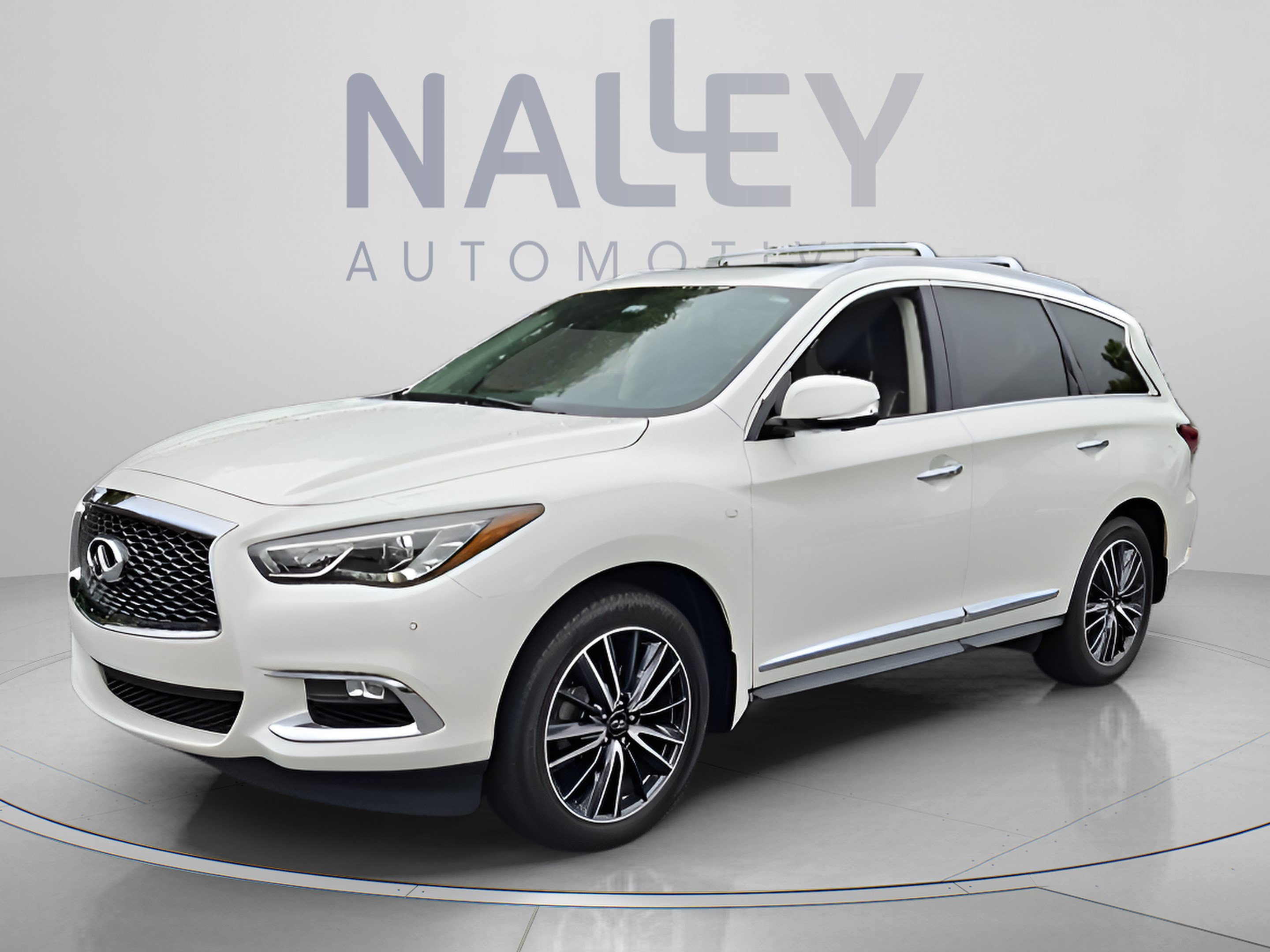 Used 2020 INFINITI QX60 Luxe w/ Essential Package