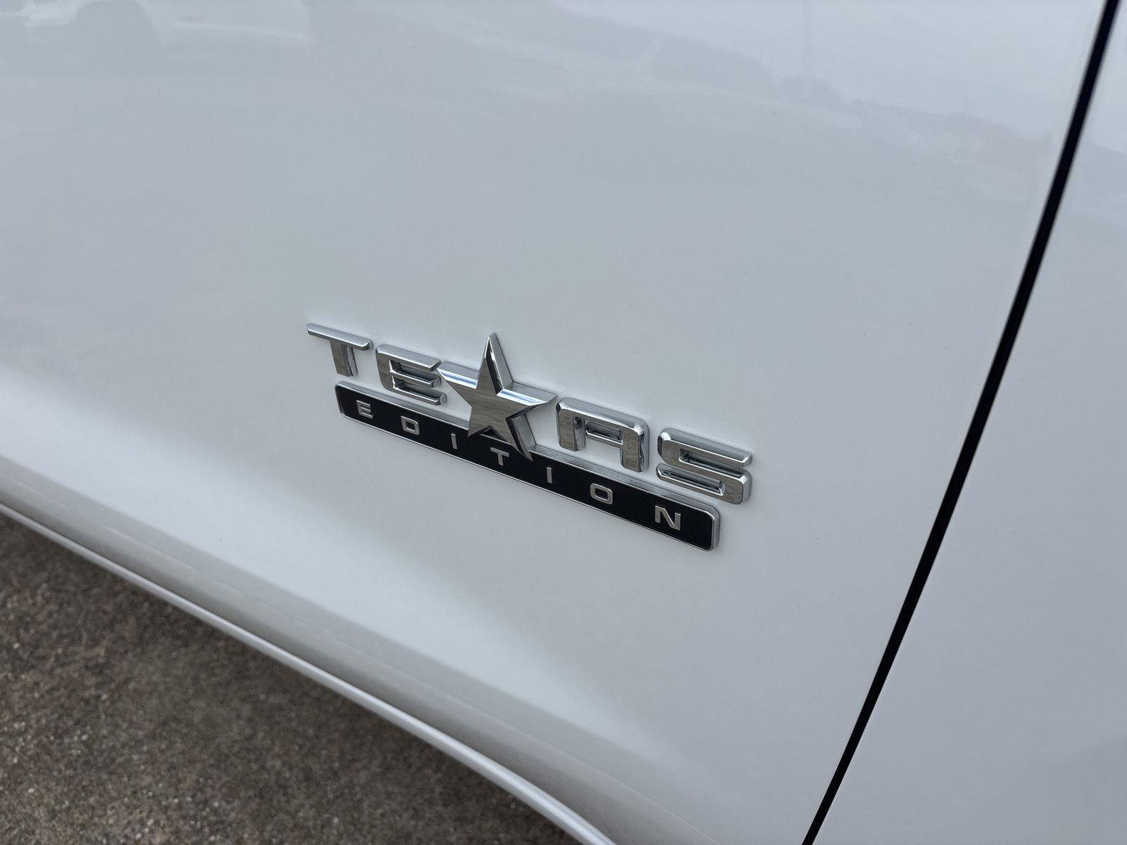 Used 2019 Chevrolet Silverado 1500 LTZ w/ LTZ Texas Edition AWD/4WD image 12