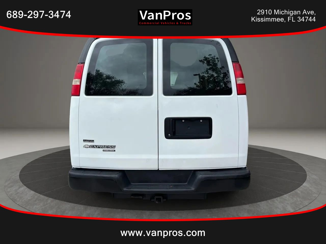 Used 2012 Chevrolet Express 2500 image 4