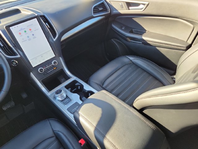Certified 2024 Ford Edge SEL w/ Convenience Package AWD/4WD image 32
