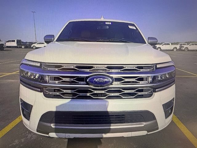 Used 2022 Ford Expedition Platinum RWD image 9