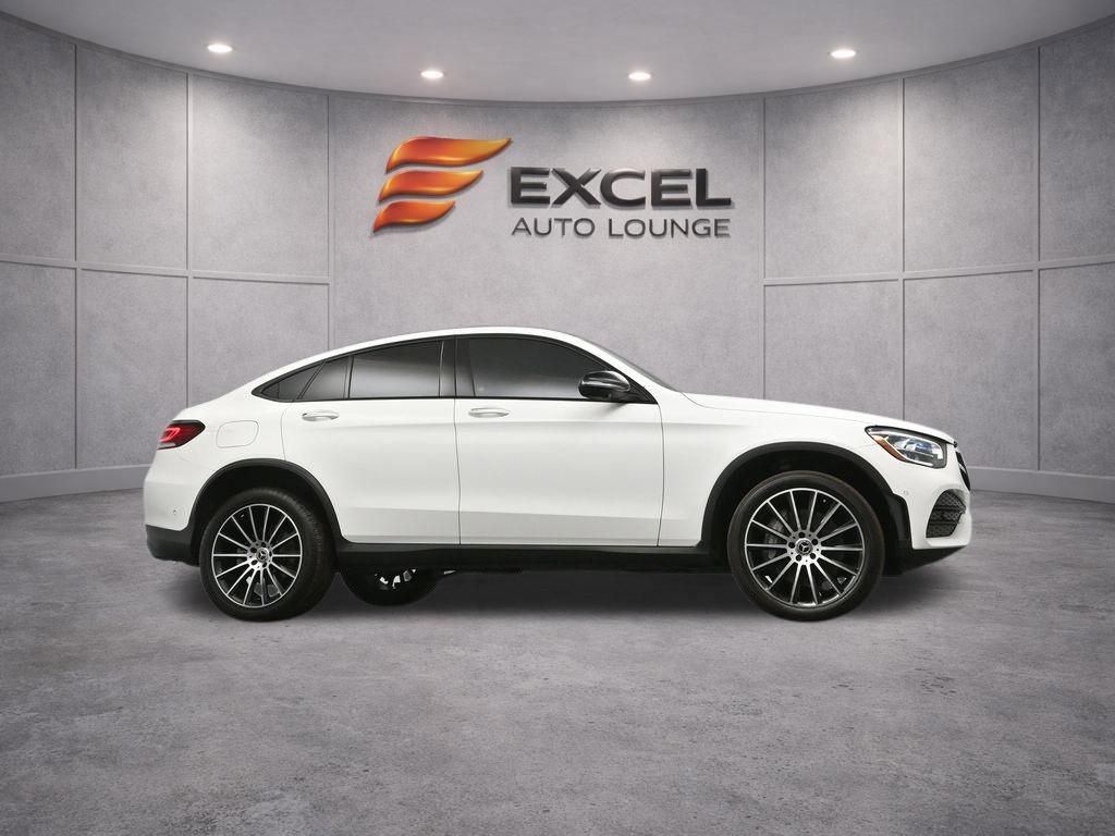 Used 2023 Mercedes-Benz GLC 300 4MATIC Coupe image 43