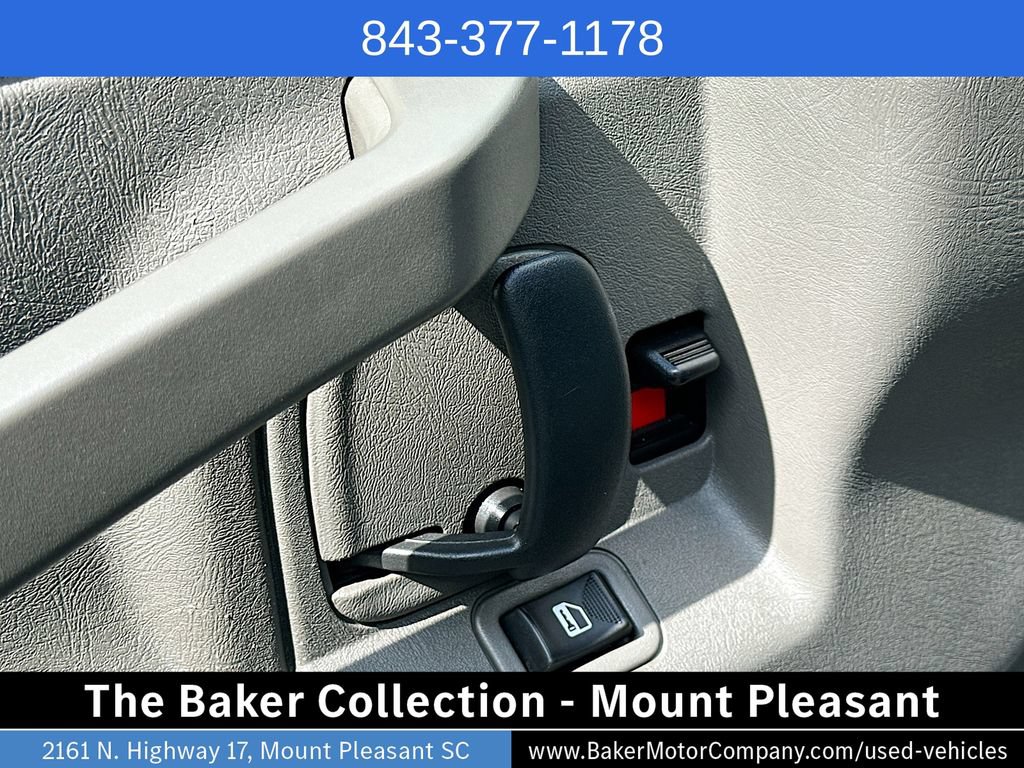 Used 2023 GMC Savana 2500 w/ Driver Convenience Package RWD image 16