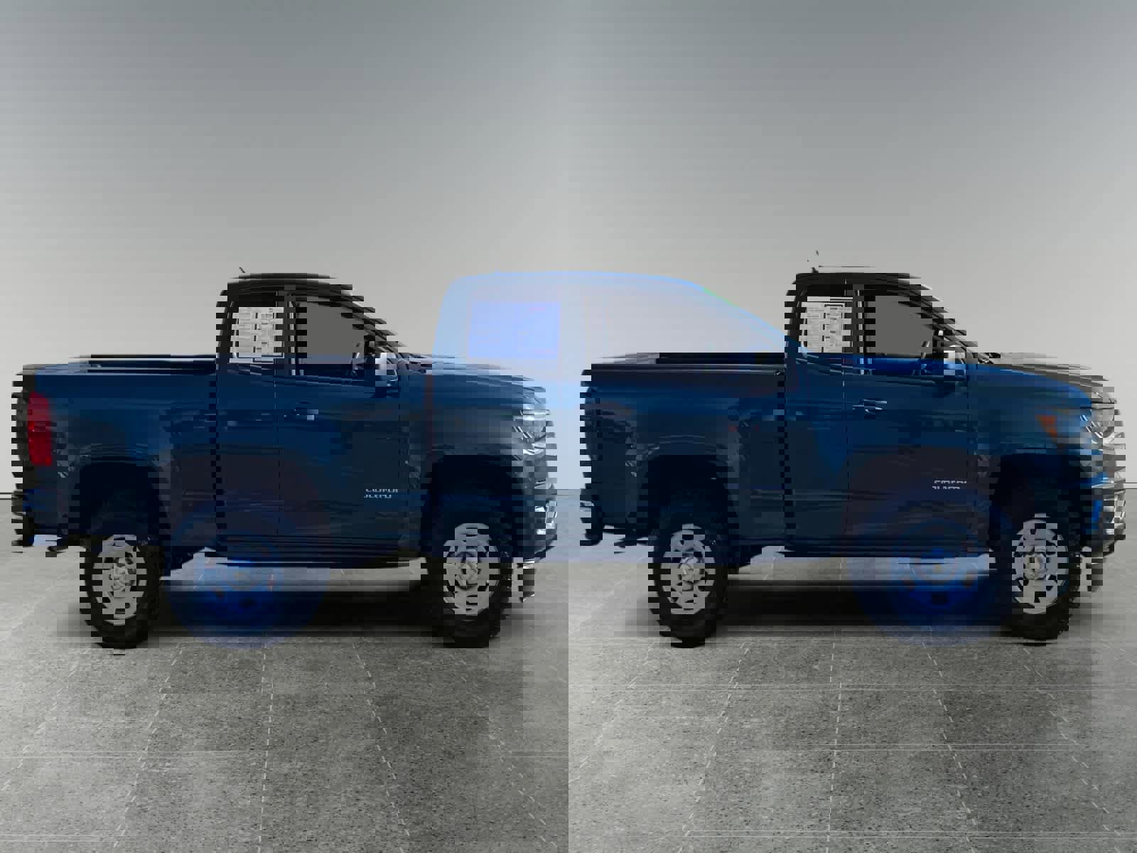 Used 2017 Chevrolet Colorado 2WD Extended Cab image 6