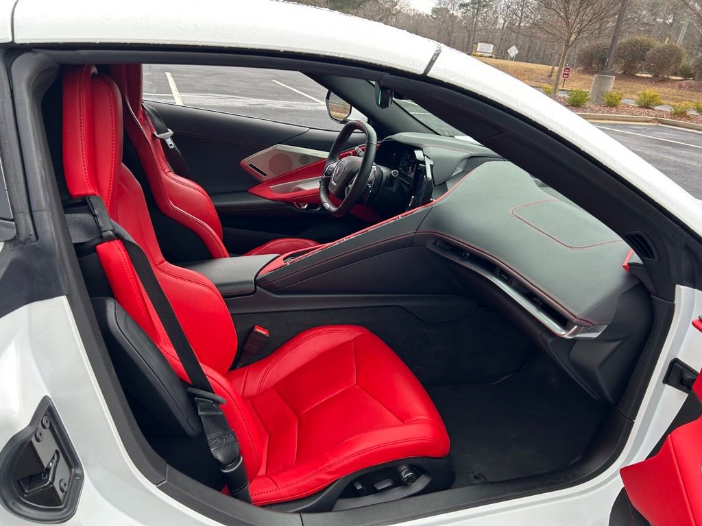 Used 2025 Chevrolet Corvette Z06 w/ Battery Protection Package image 40