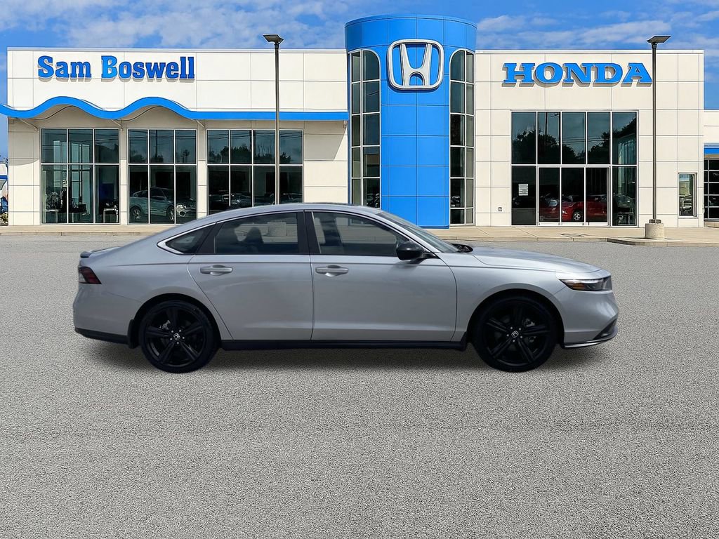 Used 2024 Honda Accord Sport image 2