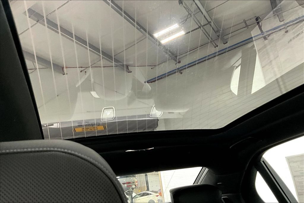 New 2025 BMW i7 eDrive50 RWD image 24