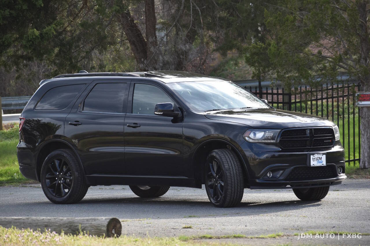 Used 2017 Dodge Durango GT w/ Premium Group AWD/4WD image 4