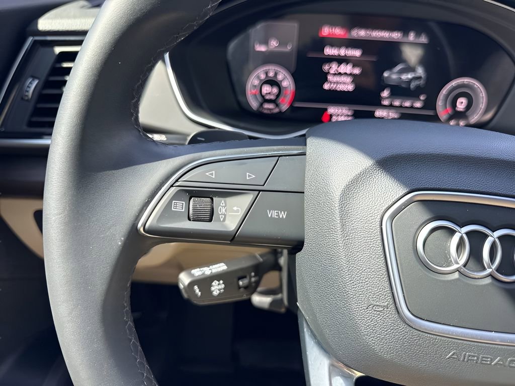 Used 2022 Audi Q5 2.0T Premium Plus w/ Premium Plus Package image 17