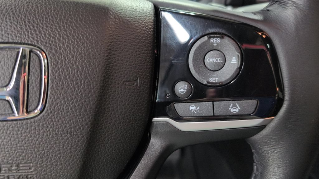 Used 2024 Honda Odyssey Elite image 12