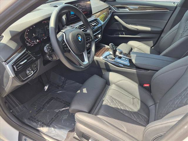 Used 2023 BMW 530i w/ Premium Package RWD image 12