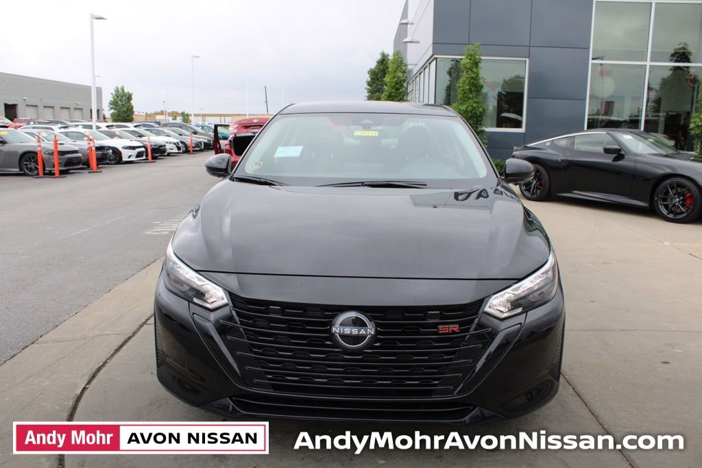 New 2025 Nissan Sentra SR w/ Midnight Edition image 2