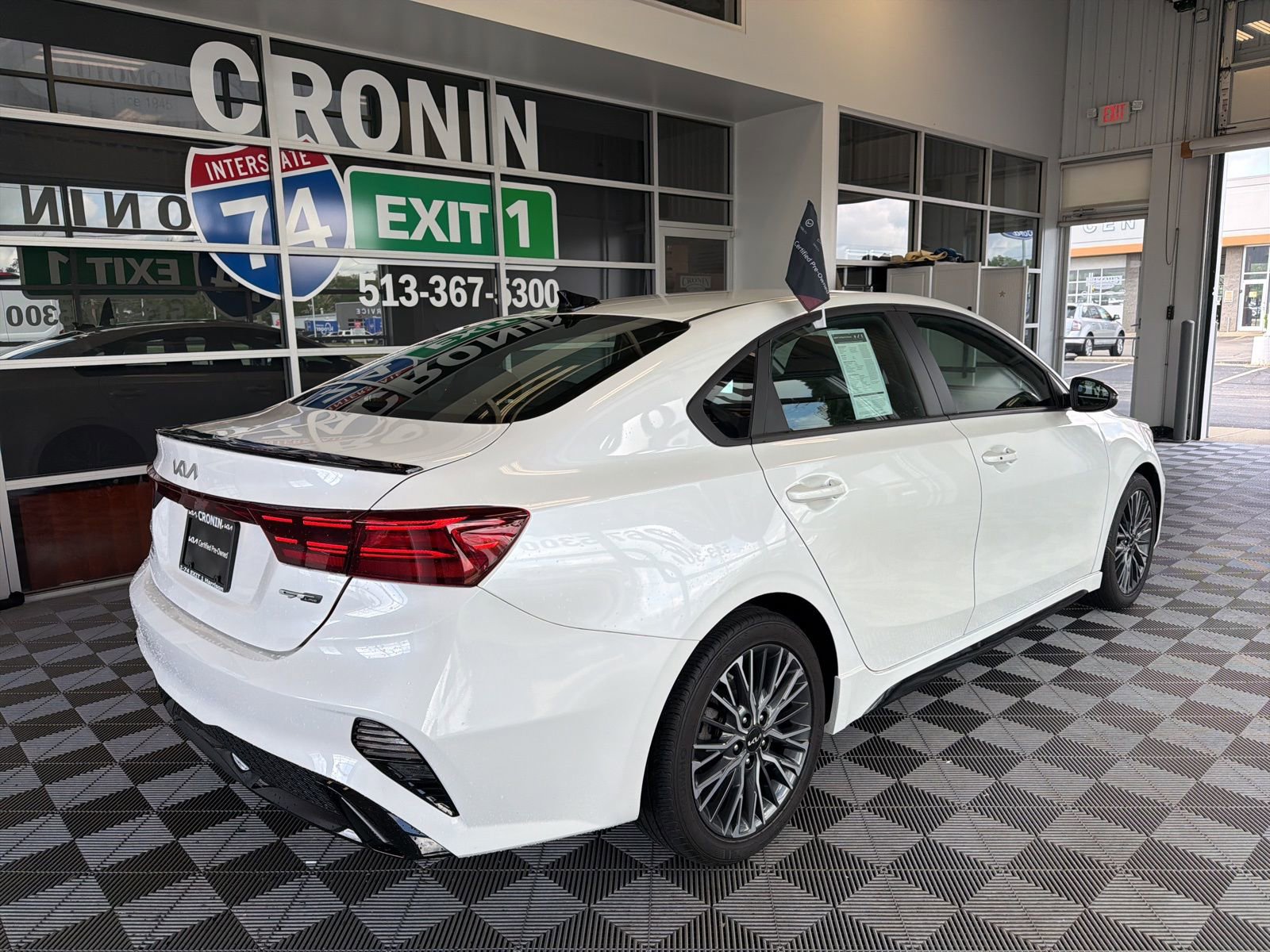 Used 2024 Kia Forte GT-Line FWD image 6