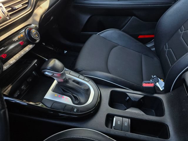Used 2023 Kia Forte GT-Line w/ GT-Line Premium Package FWD image 27