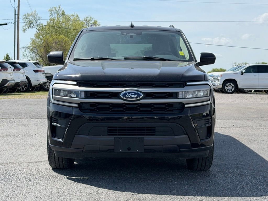 Used 2024 Ford Expedition Max XLT image 10