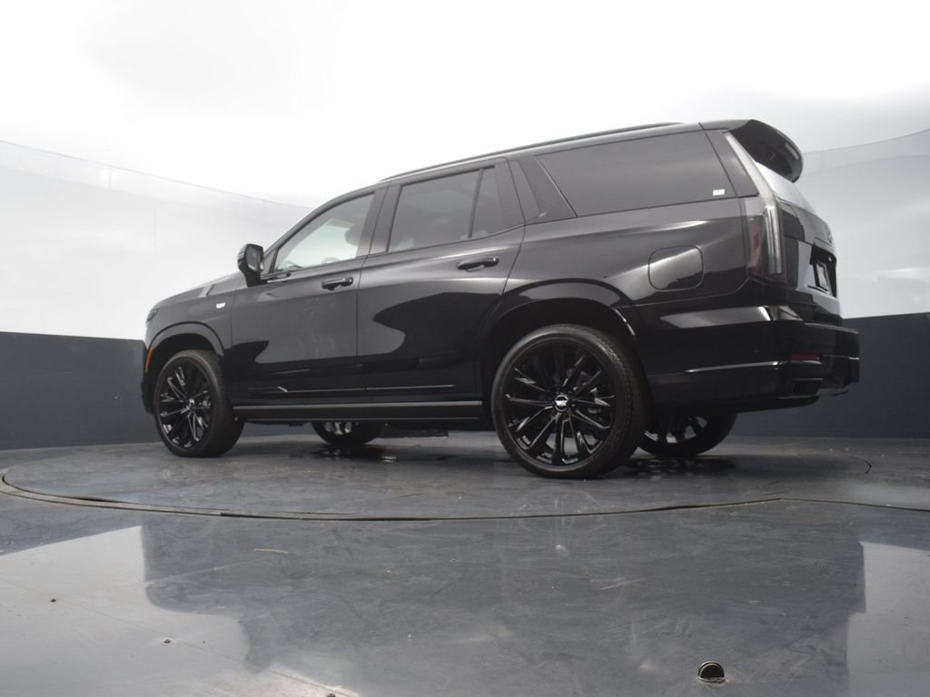 Certified 2026 Cadillac Escalade Platinum Sport w/ LPO, ONYX Package AWD/4WD image 53