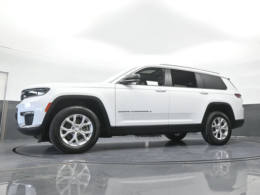 Used 2023 Jeep Grand Cherokee L Limited AWD/4WD image 61