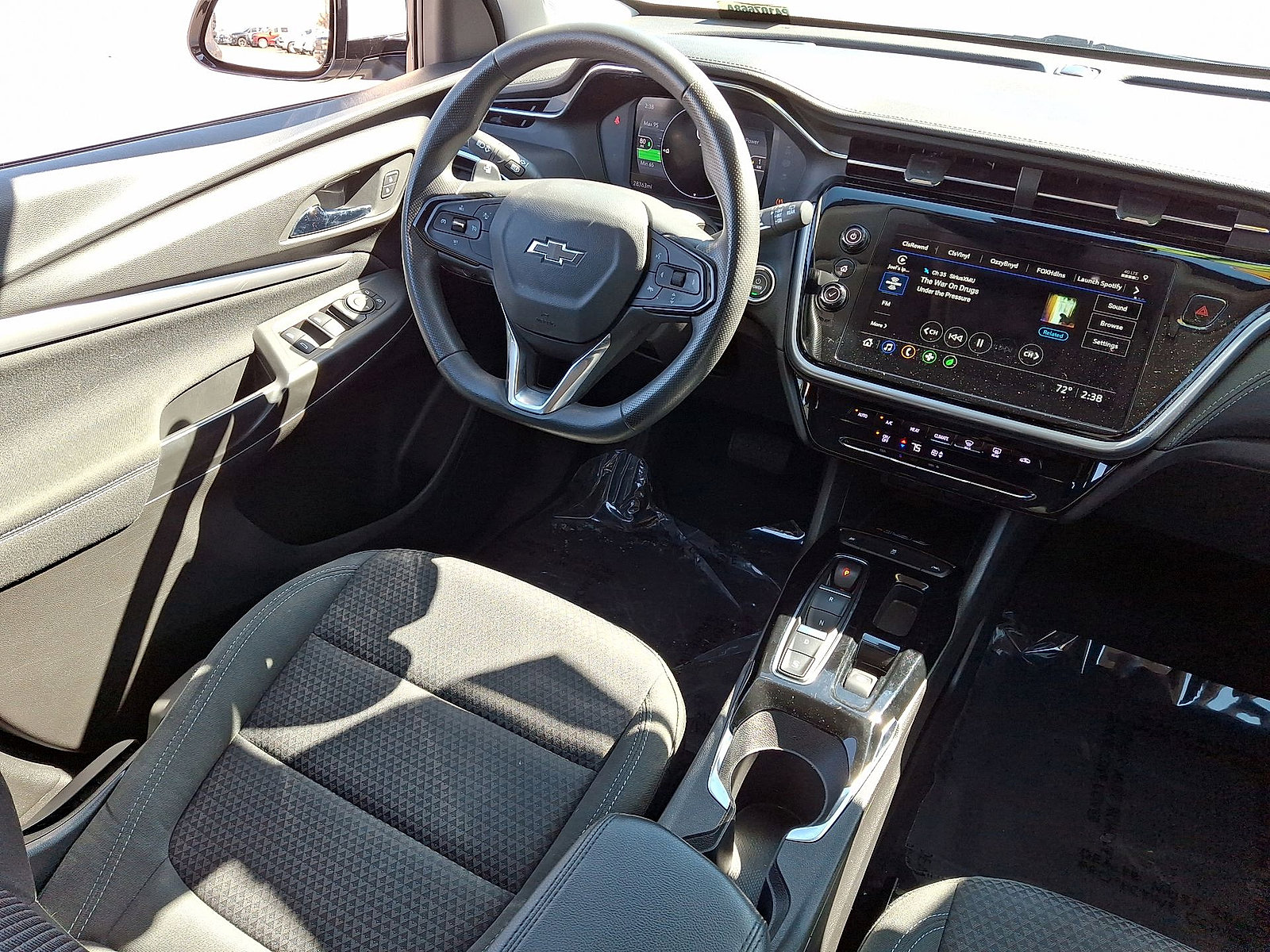 Used 2023 Chevrolet Bolt EUV LT image 15