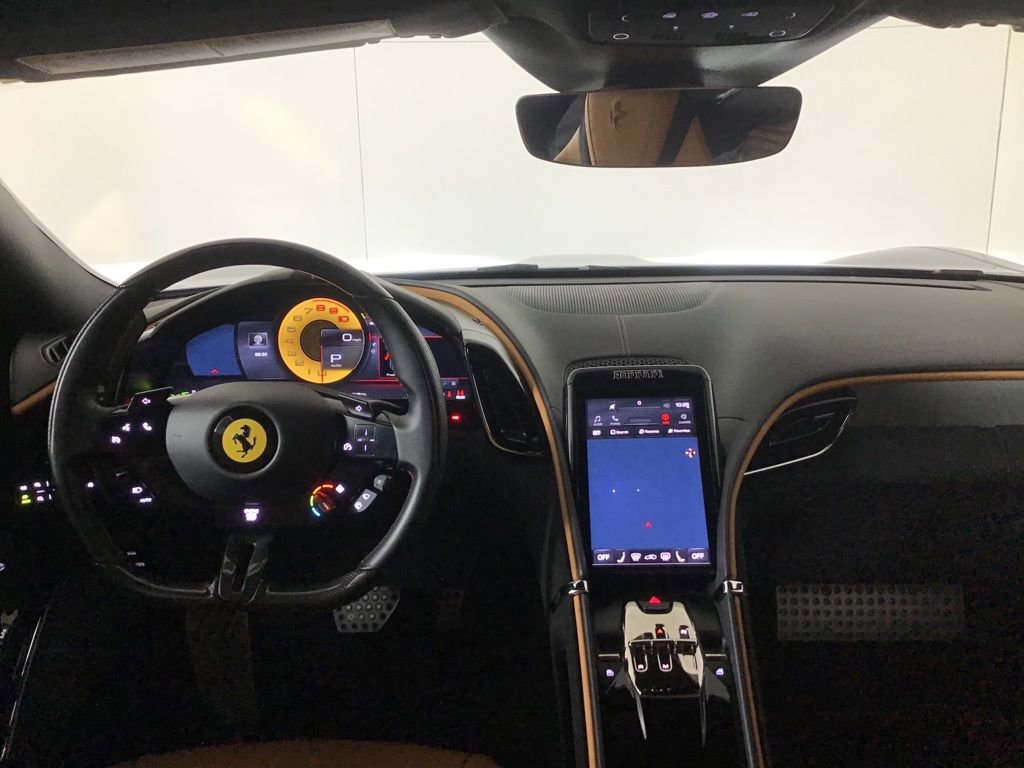 Used 2022 Ferrari Roma image 25